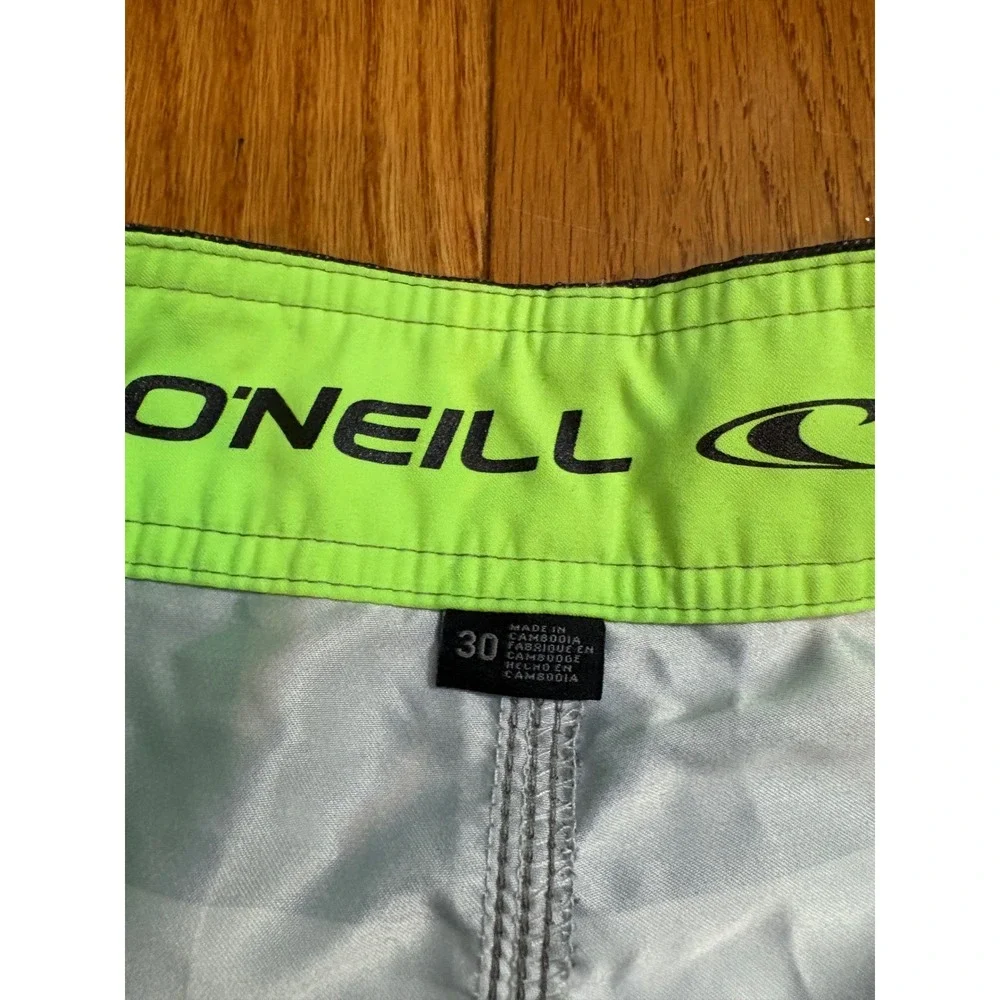 O'Neill Boys Board Shorts Grey Neon Green Striped Swim Trunks Cargo Pocket Sz 30